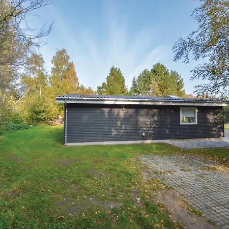 Four-bedroom Holiday In * Højby